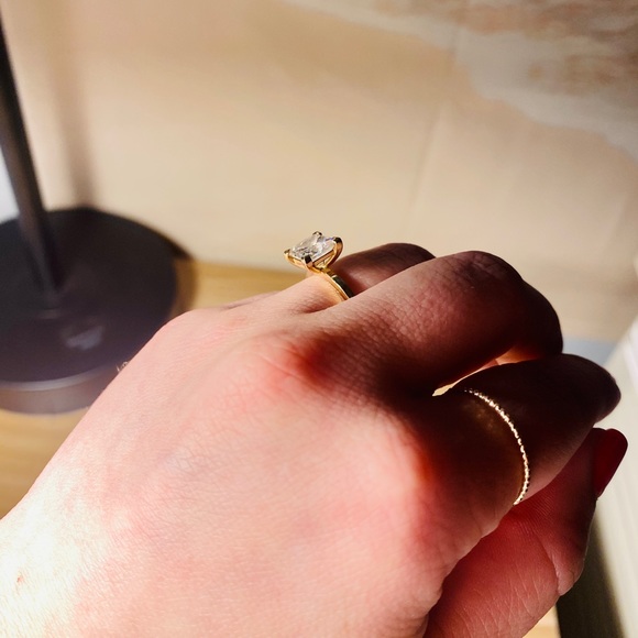 2CT Moissanite Princess Cut Engagement Wedding Ring, 14k Yellow Gold, Size 7 - Picture 9 of 10